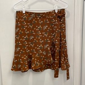 NWT Brown floral Blu Pepper mini skirt
